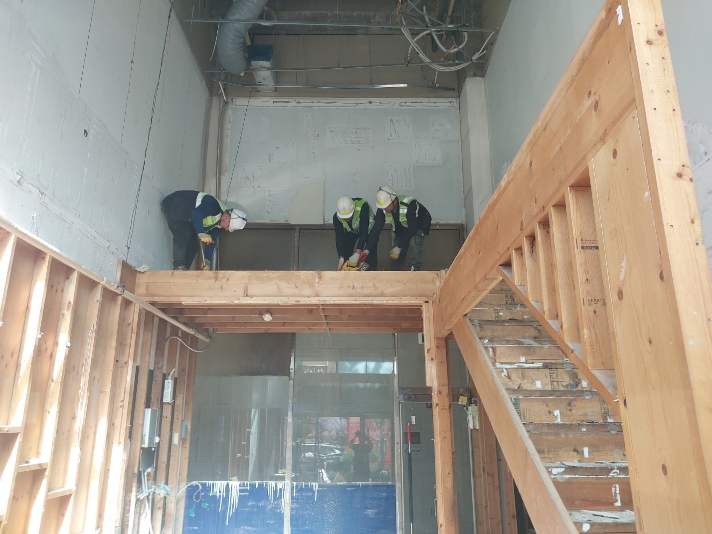 /user/0/01035805221/editor/2502/4ca7acc72219e1f6e2e3b0c2674a897d_1739512897_1461.jpg 이미지크게보기