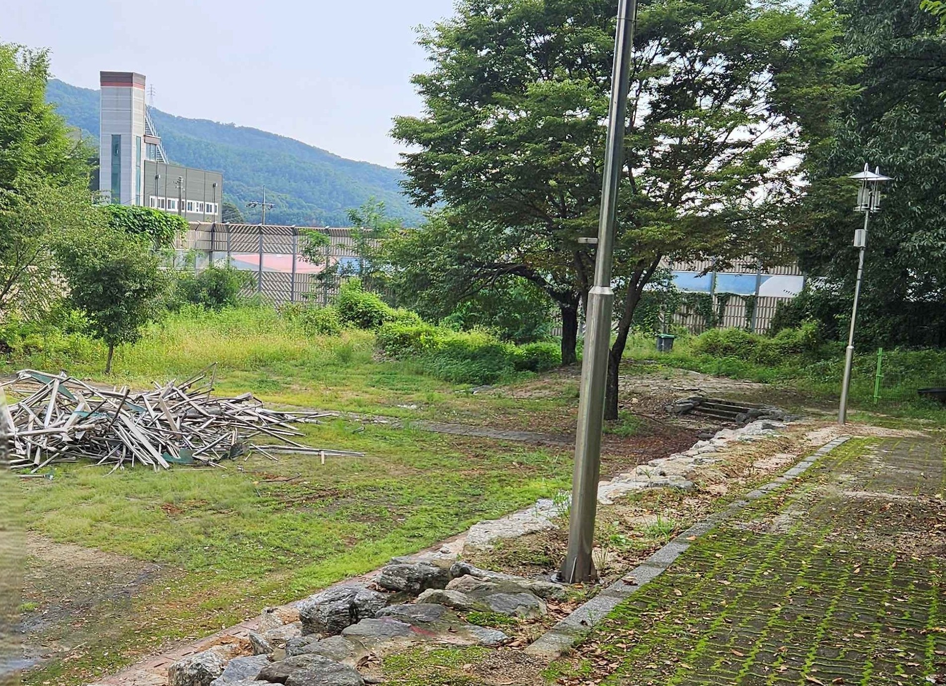 /user/0/01035805221/editor/2609/9aa86ff8992fba5fa18e58ae89b0beda_1788781552_6958.jpg 이미지크게보기